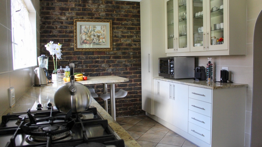 3 Bedroom Property for Sale in Lindequesdrif North West